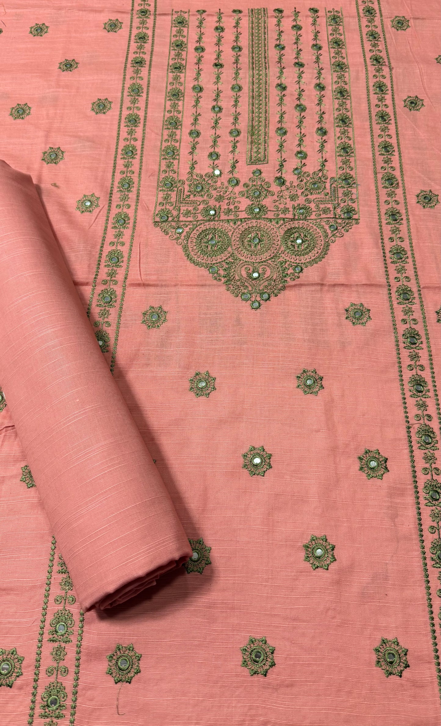KHADDAR EMBROIDERED 2PC