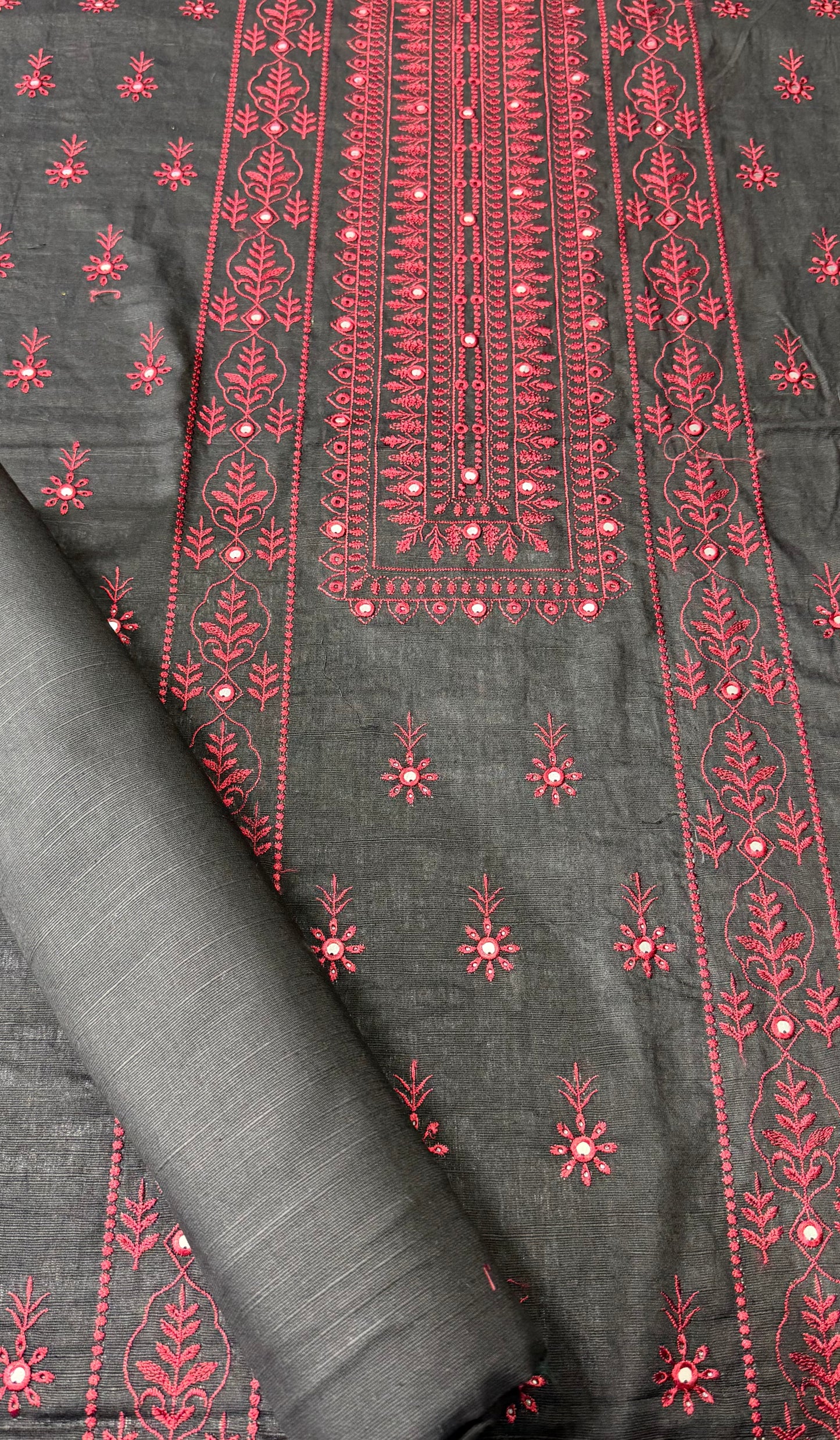 KHADDAR EMBROIDERED 2PC
