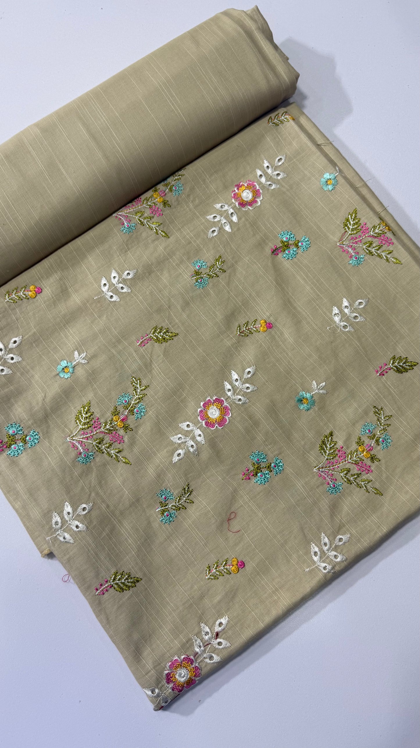 KHADDAR EMBROIDERED 2PC
