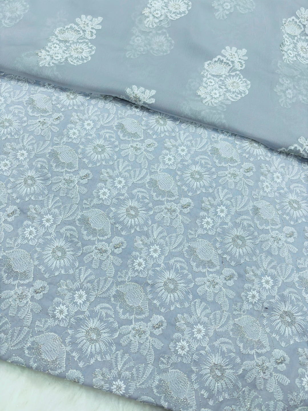 BAREEZE LAWN EMBROIDERED 3PC CHIFFON DOPATTA TZAJ-152