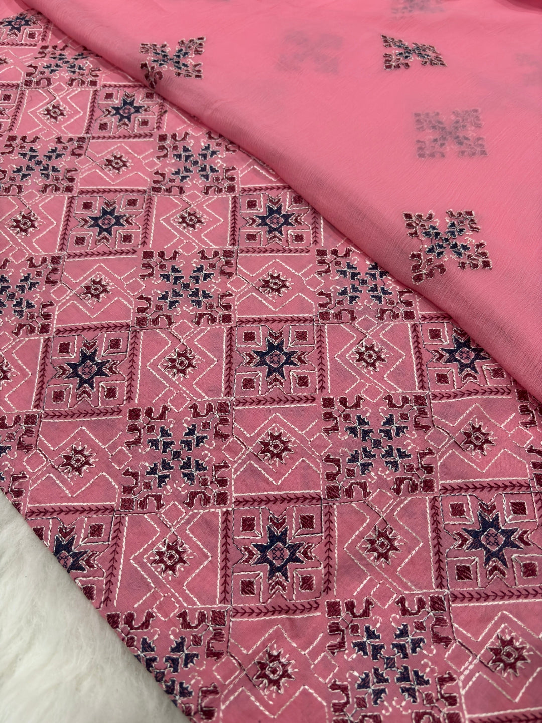 BAREEZE LAWN EMBROIDERED 3PC CHIFFON DOPATTA TZAJ-121