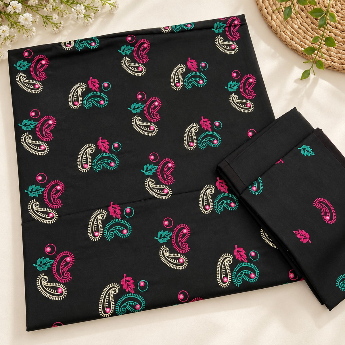 Black Karandi Embroidered 2-Piece Suit – TZAJ-2412 | TANIAZE