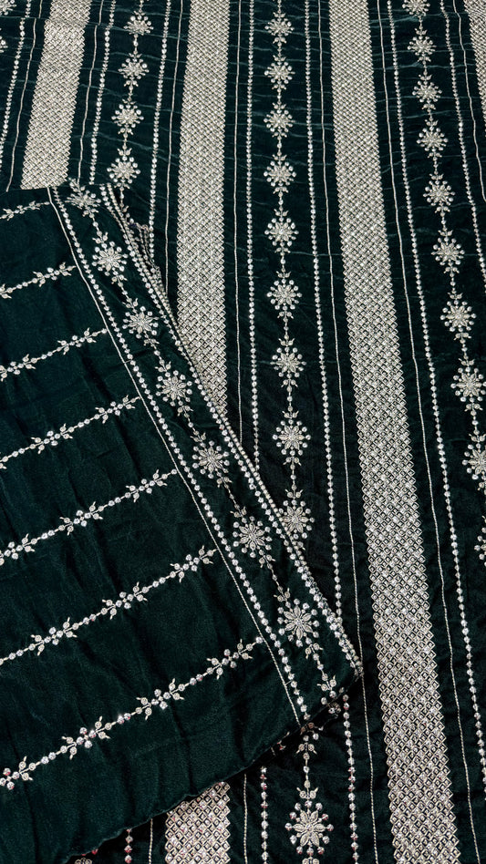 VELVET EMBROIDERED 3-PIECE TZAJ-243