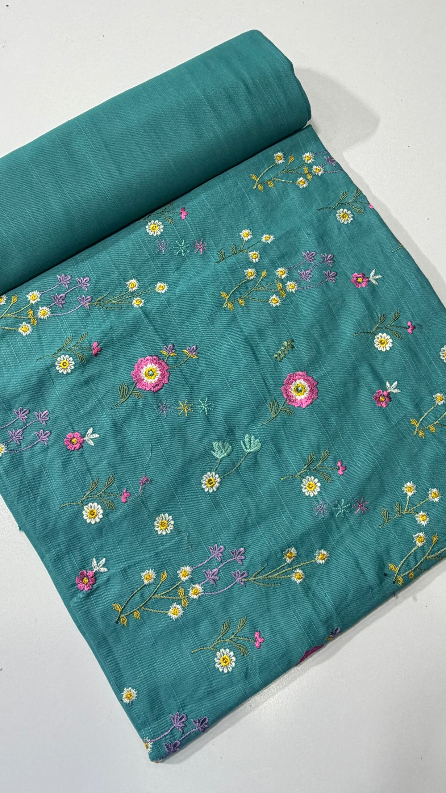 KHADDAR EMBROIDERED 2PC