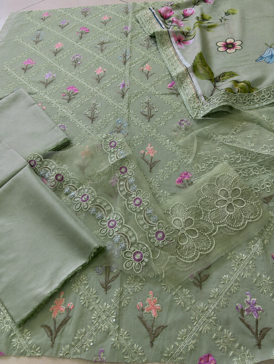 MARIA B LUXURY LAWN 3PC CHIFFON DOPATTA