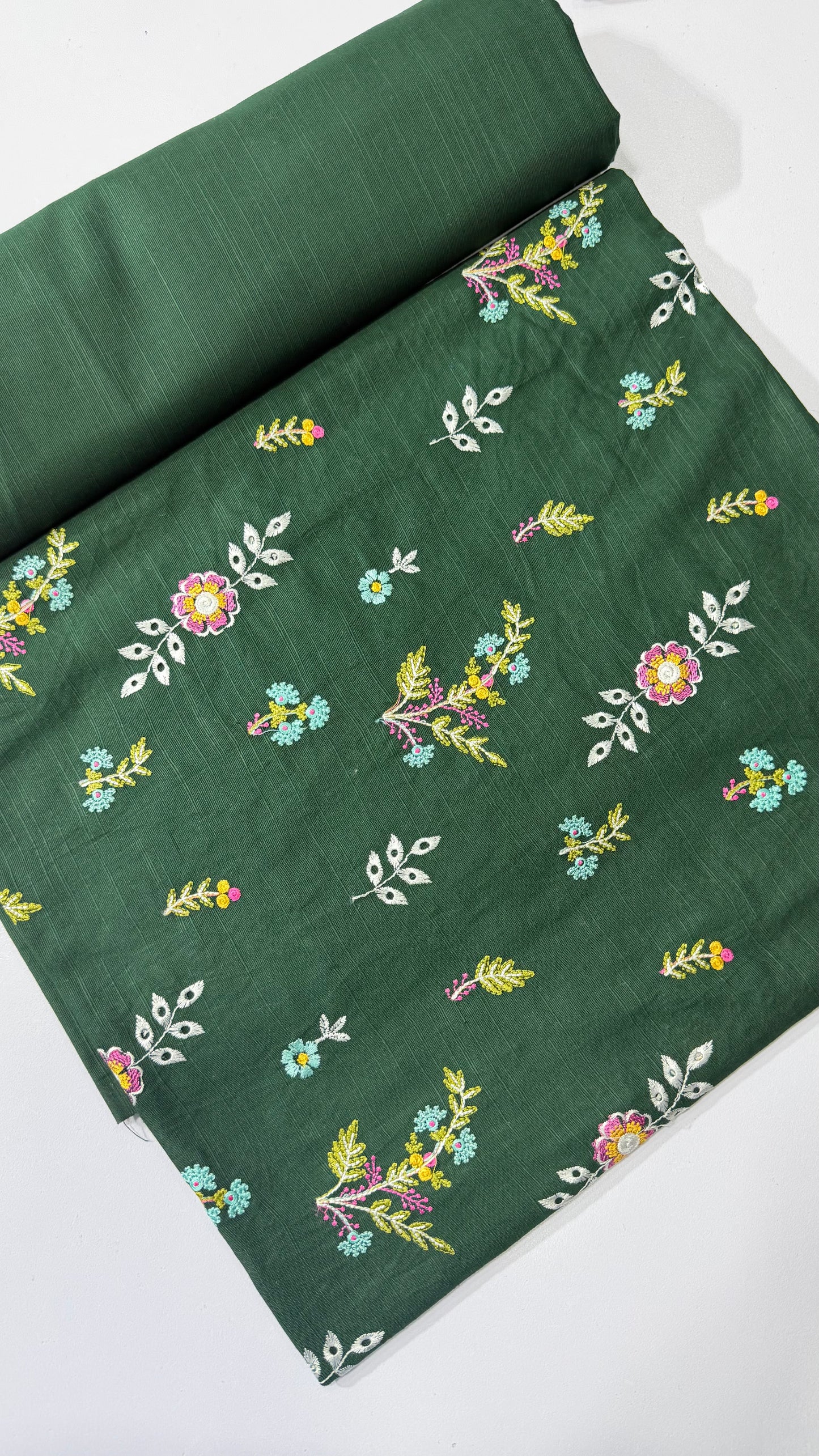 KHADDAR EMBROIDERED 2PC