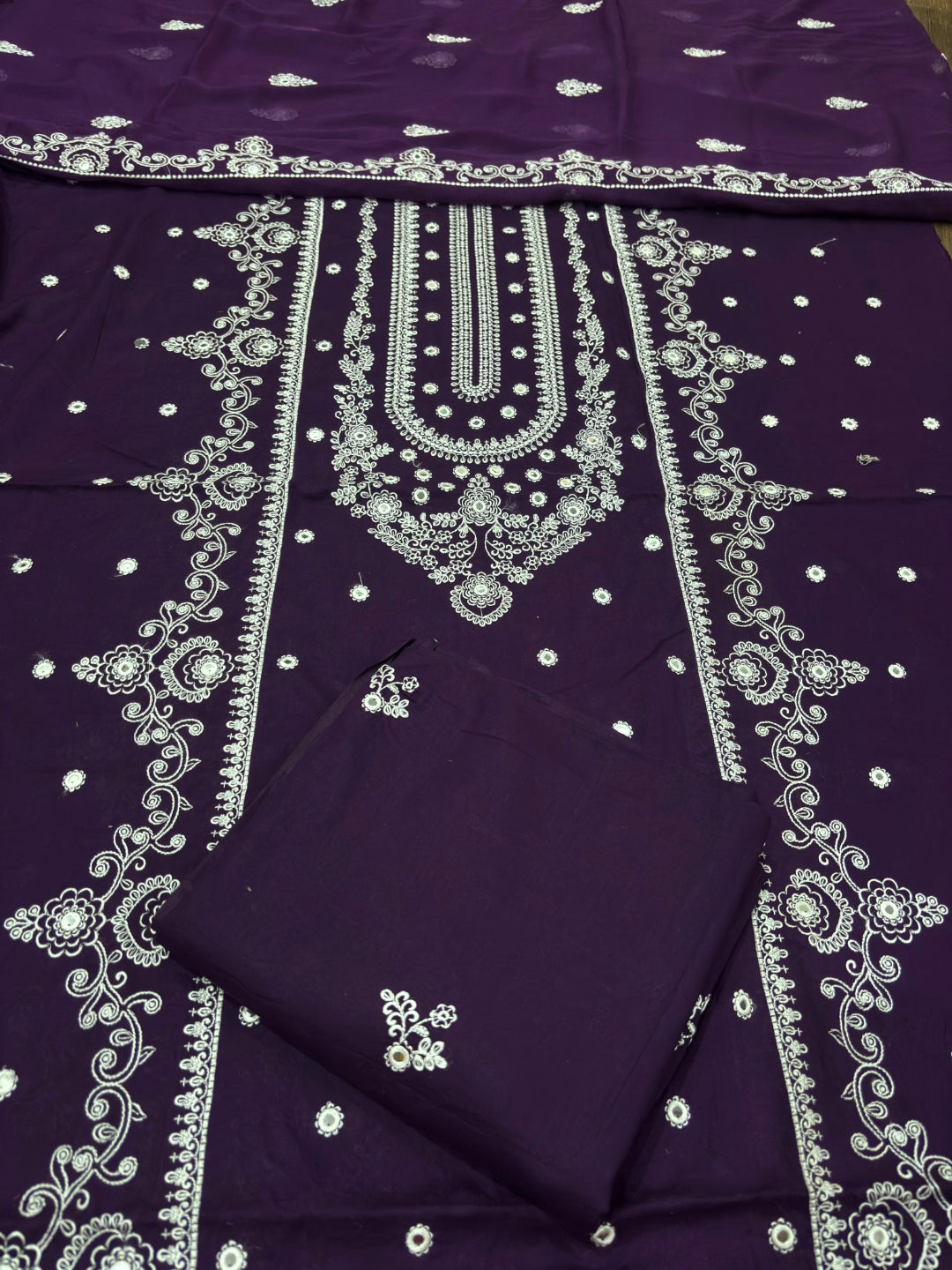 BAREEZE LAWN EMBROIDERED 3PC CHIFFON DOPATTA TZAJ-165