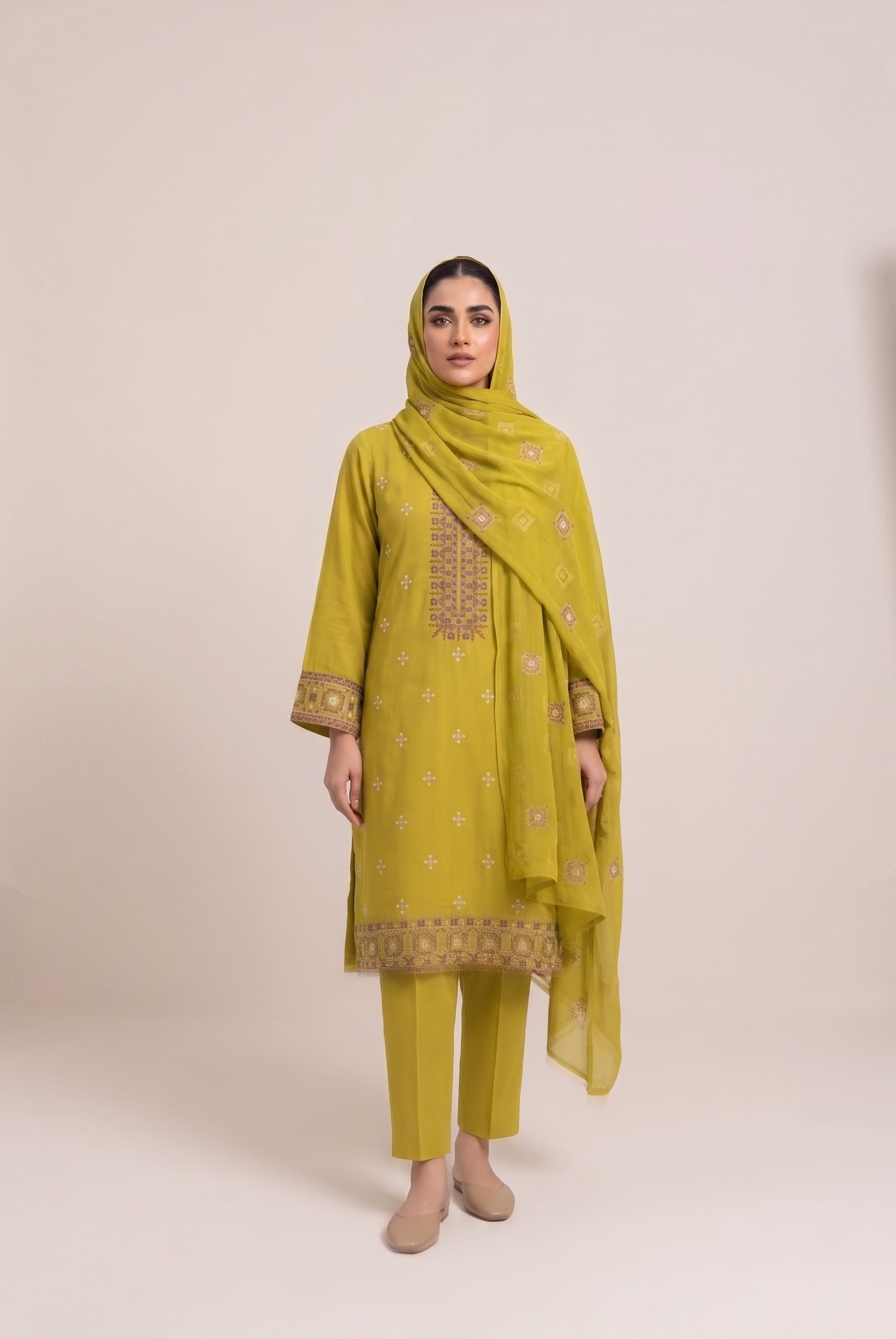 LAWN EMBROIDERED 3PC CHIFFON DOPATTA