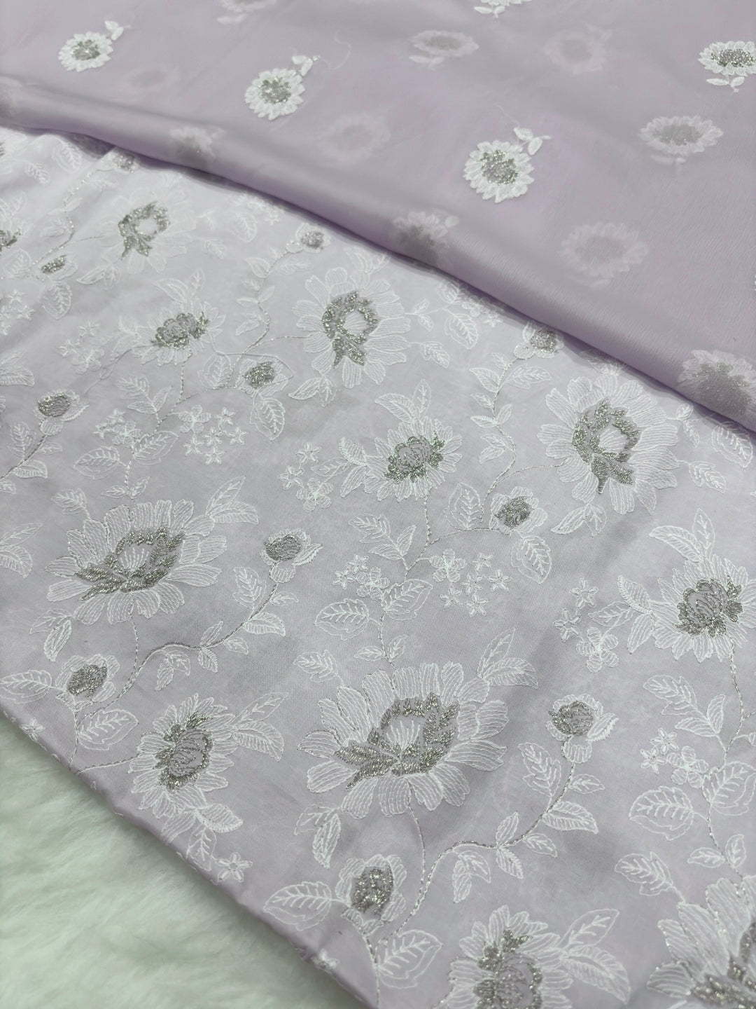 BAREEZE LAWN EMBROIDERED 3PC CHIFFON DOPATTA TZAJ-153