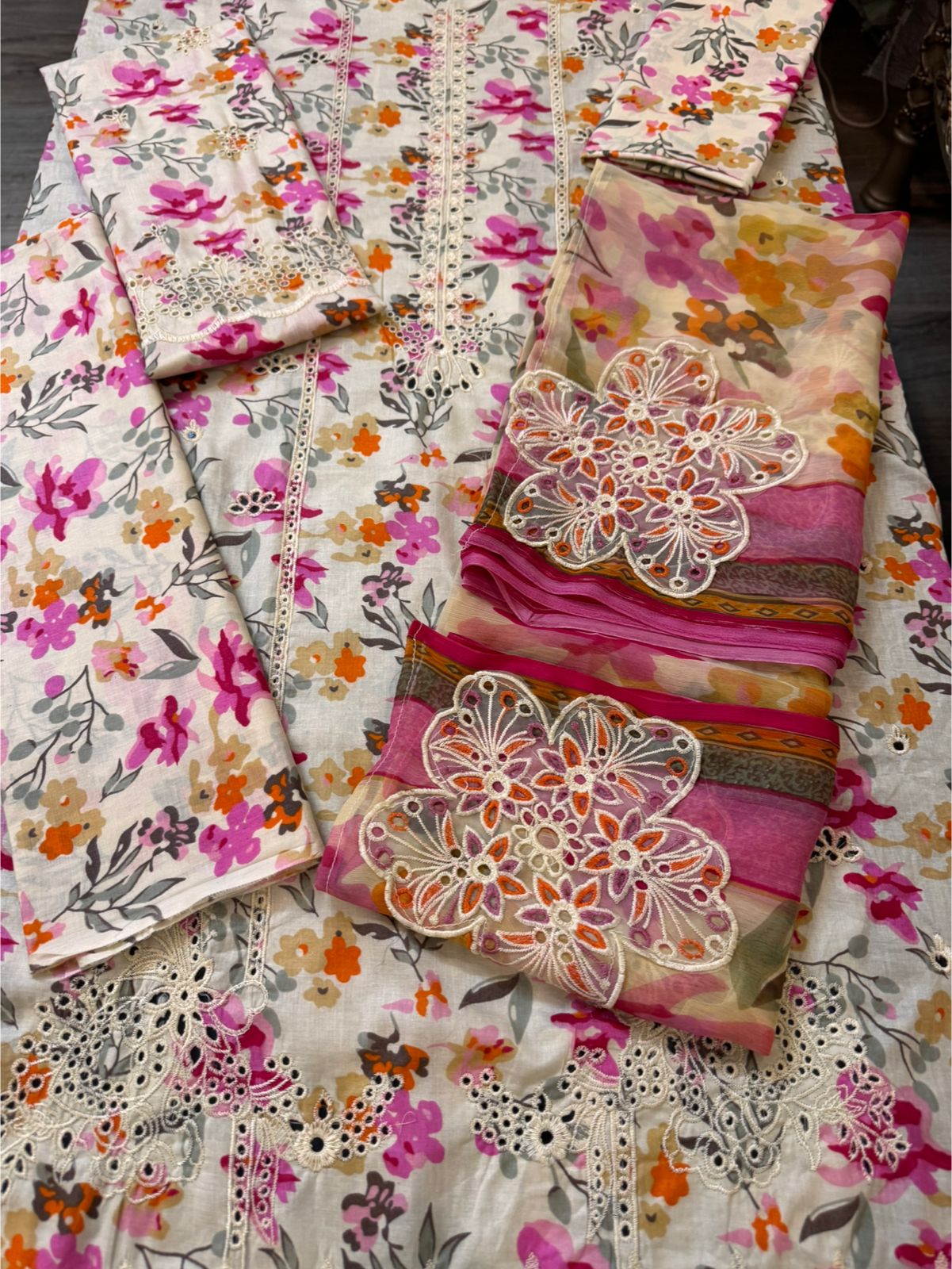 CRIMSON 3PC CHIFFON DOPATTA
