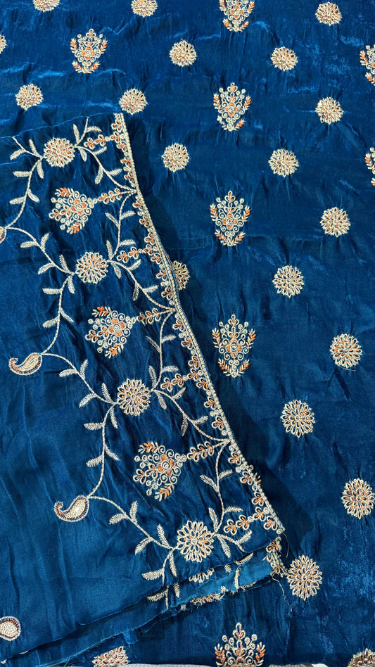 VELVET EMBROIDERED 3-PIECE TZAJ-222