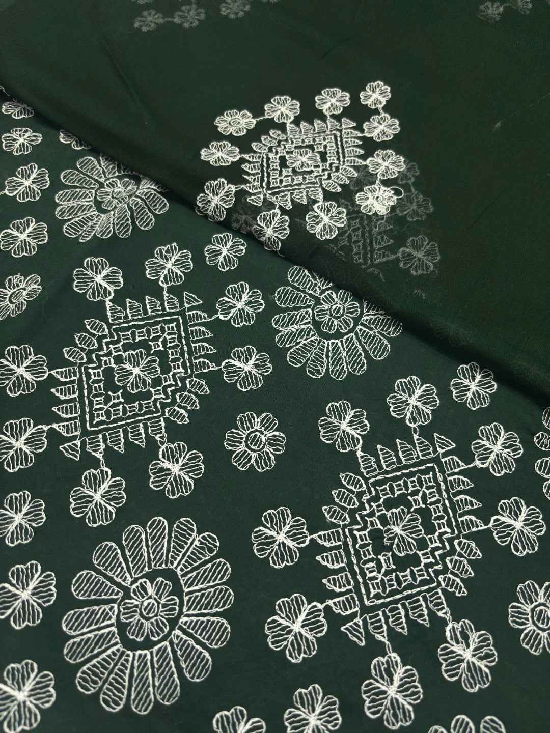 BAREEZE LAWN EMBROIDERED 3PC CHIFFON DOPATTA TZAJ-116