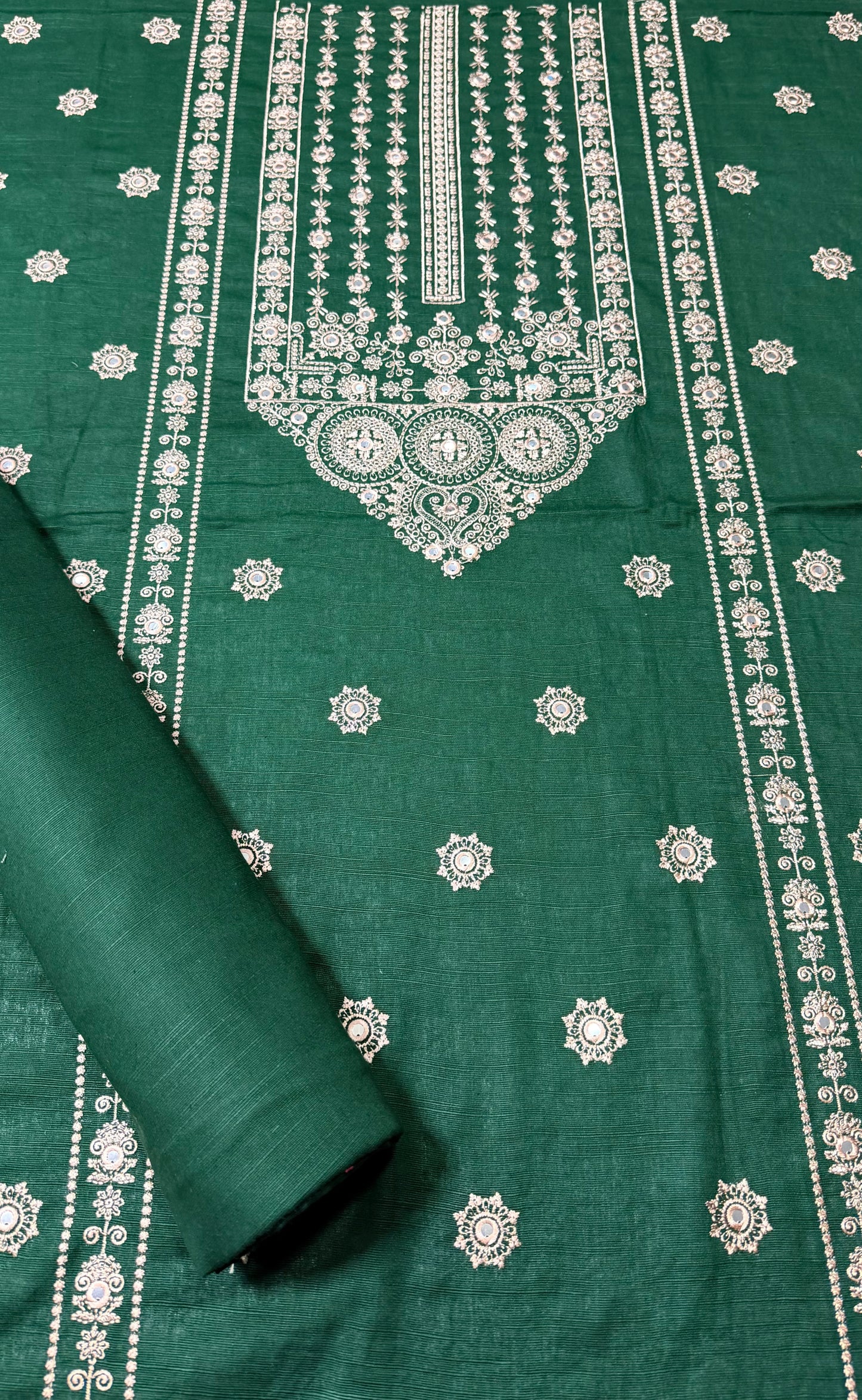 KHADDAR EMBROIDERED 2PC