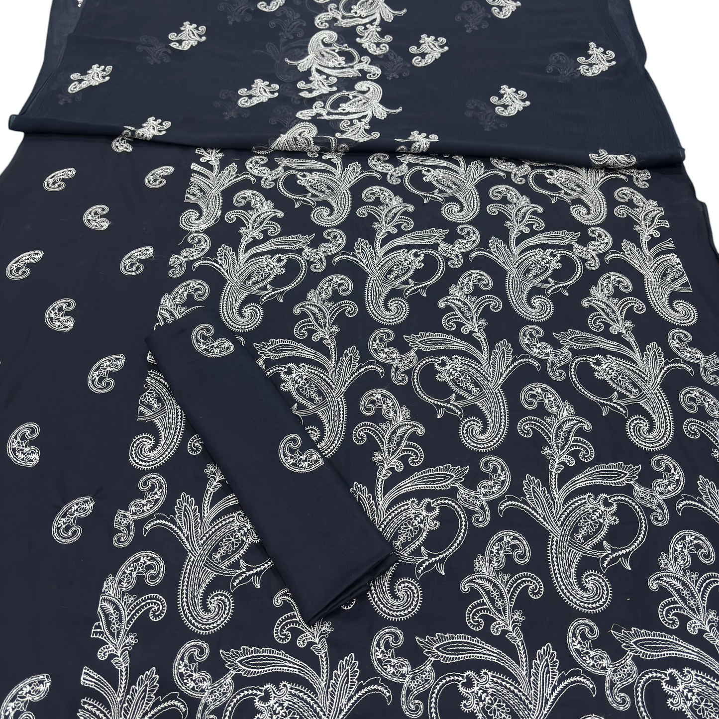 LAWN EMBROIDERED 3PC CHIFFON DOPATTA