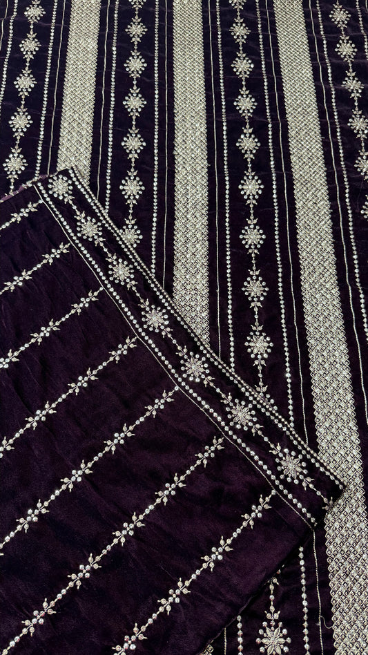 VELVET EMBROIDERED 3-PIECE TZAJ-240