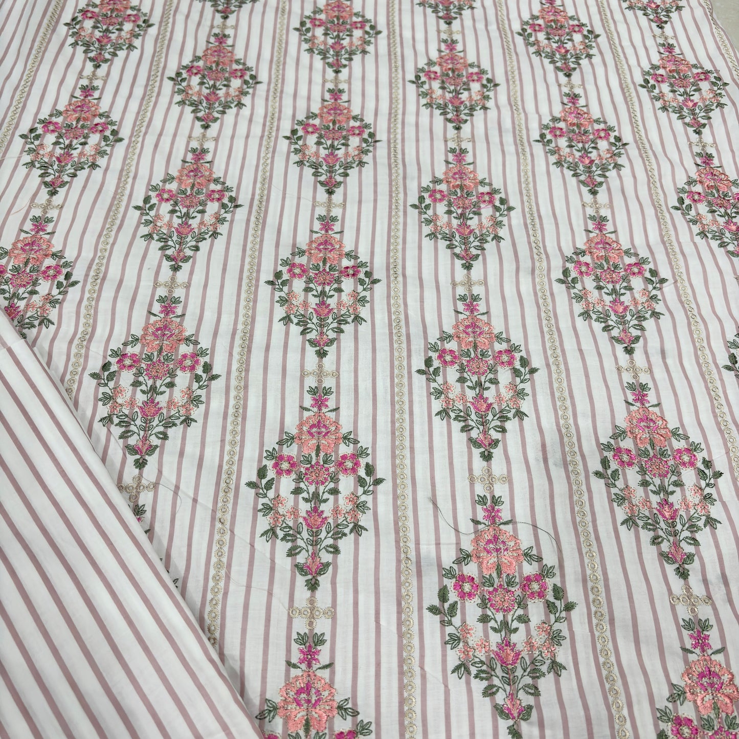 2 PIECE - PRINTED EMBROIDERED LAWN SUIT SCV2-221