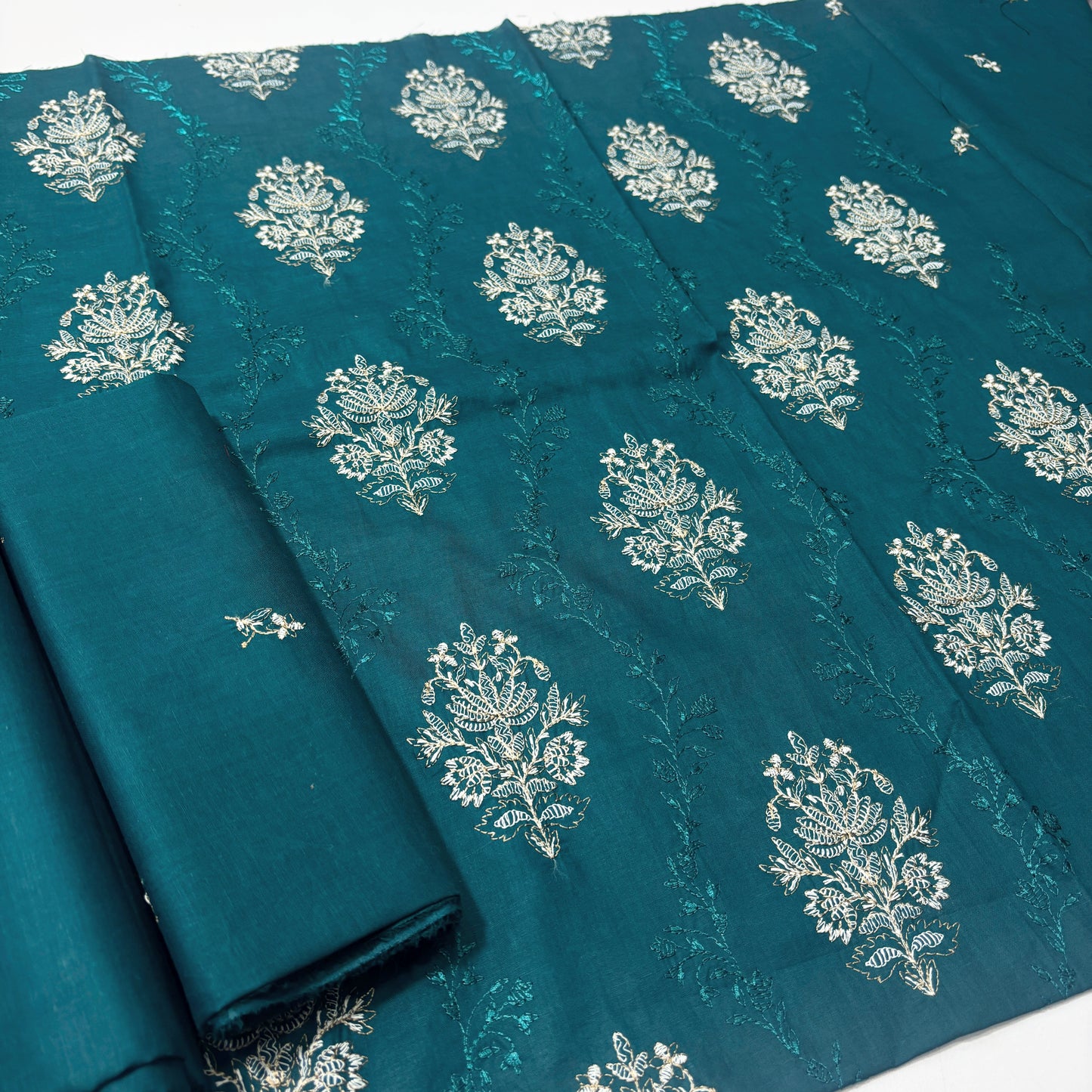 2 PIECE - EMBROIDERED LAWN SUIT SCV1-1711