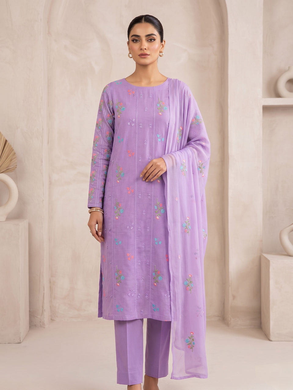 Lawn Embroidered 3-Piece Suit Chiffon Dupatta – Image 1 | TANIAZE