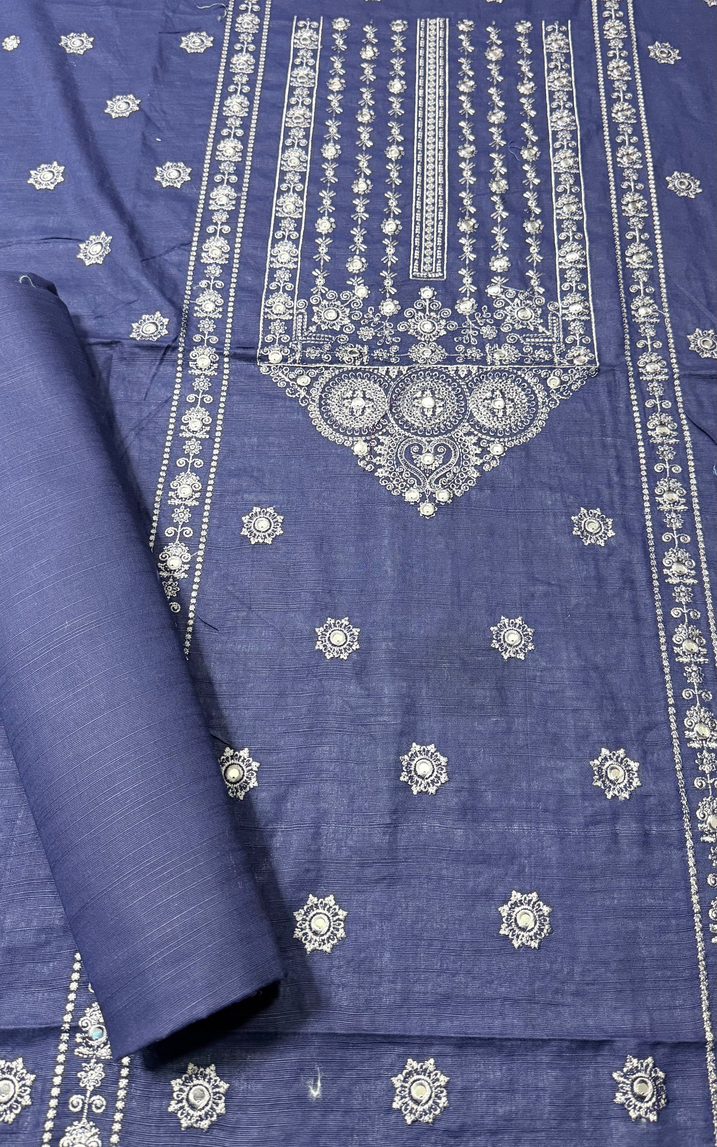 KHADDAR EMBROIDERED 2PC